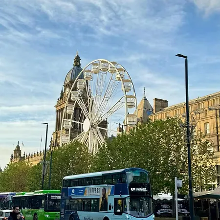 Stylish In Centre Appartement